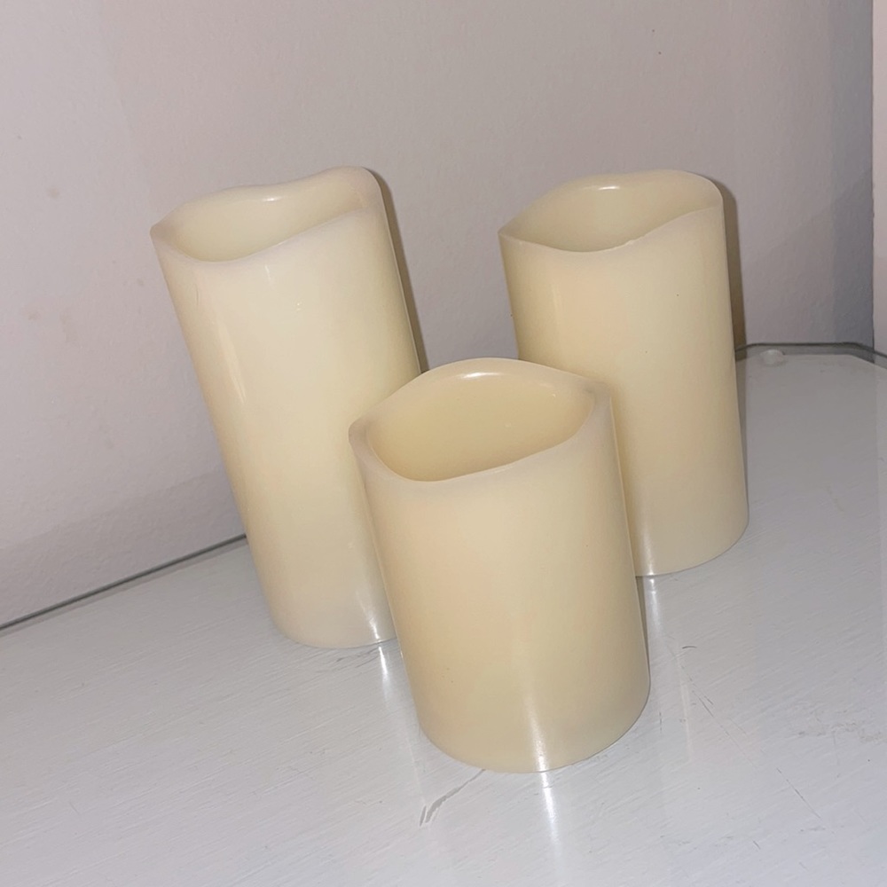 NWT Flameless Candles | Remote Control | Color Changing